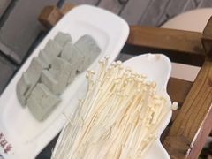 -亮欢寨酸汤鱼(沙冲路店)