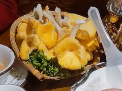 -民食香·腊排骨野生菌美食(木府店)