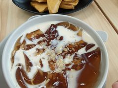 茉莉冰粉-遇见小面(白云机场T2安检外店)