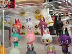 -泡泡玛特POPMART(侨福芳草地店)