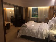 -广州白云机场雅高铂尔曼大酒店
