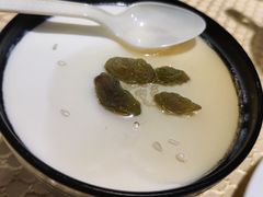 手工自制酸奶-巴扎美食·新疆菜·西域歌舞表演餐厅(新疆大厦店)