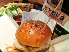 -SPACELAB失重餐厅(世纪汇店)