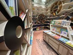 -钟书阁(群光广场店)