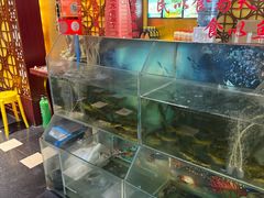 -江城小馆陕南妈妈菜·全球旅行餐厅(钟楼店)