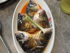 -忘情水鱼头·鲜鱼火锅(滨江中路店)