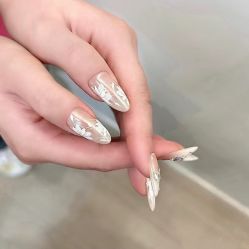 -UMl Nail 尤米美甲美睫半永久