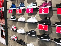 -耐克(恒隆广场店)