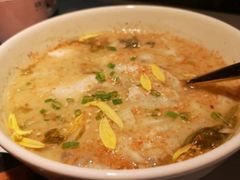 -桂二老坛酸菜鱼(三街两巷店)