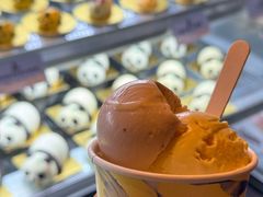 -雍容荟帝王蟹活龙虾展台自助(IFS黑金店)