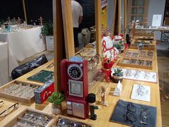 -肆兮眼镜·蔡司·徕卡战略合作店(大坪店)