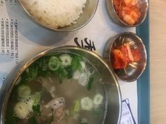 -梨花牛肉汤饭(仁恒伊势丹店)