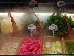 -左庭右院鲜牛肉火锅(金山万达店)