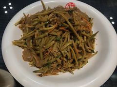 荣鹏大拉皮-荣鹏风味烀饼总店