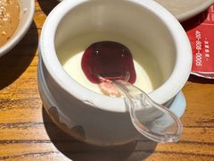 -老牌坊云南鱼豆花火锅(爱建店)