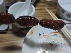 烤蛹-亨利烧烤(理想山店)