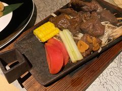 铁锄牛肉-穹六人间 people 6(岳阳路店)