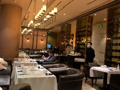-尘香•传统川菜(创汇首座店)