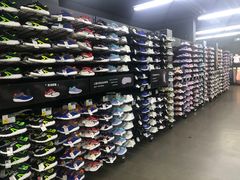 -迪卡侬(南二环店)