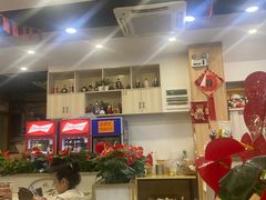 -江城燕子大排档(江汉路步行街店)