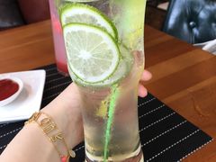 -桉树林A coffee 森林餐厅(三圣乡店)