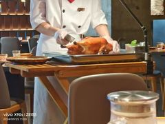 -青年公社烤鸭(熙悦天街店)