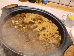 -佬缸炮江湖川菜(玉林店)