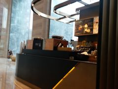 -星巴克(港汇1号办公楼店)