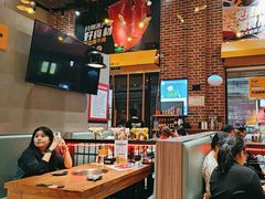 -牛小嫩串串火锅(老国贸总店)