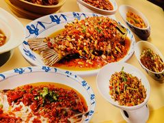 -八碗湘长沙市井菜(坡子街店)