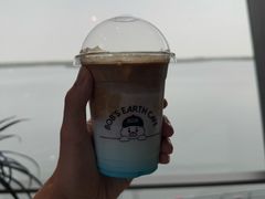 -抱抱地球咖啡馆(国家海洋博物馆店)