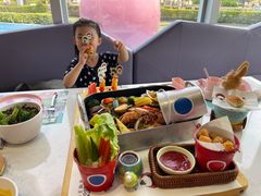 -水桶王国主题餐厅·聚会·生日派对·亲子活动·家庭套餐(亚龙湾希尔顿店)