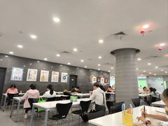 -浦东图书馆读者餐厅