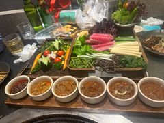 -蘸小院铁锅炖·蘸酱菜·东北菜(怀远门店)