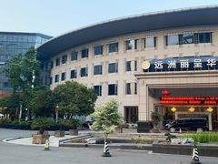 -七彩阳光游泳俱乐部(江北远洲店)