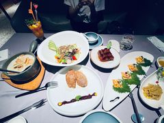 -梧桐北京烤鸭·铜锅涮肉(海岸城店)