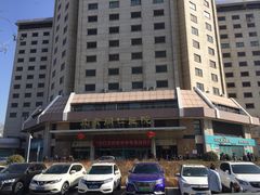 -同仁验光配镜(中心店)