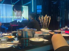 -唯爱KTV聚会餐厅(仙林东城汇店)