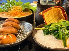 -湊湊火锅·茶憩(颐堤港店)