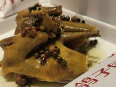 -鸽子侯·家宴·平价海鲜(绿地店)