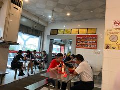 -易记皮肚面(明瓦廊店)