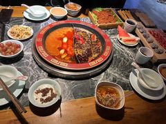-潮辣重庆火锅(二七万达店)