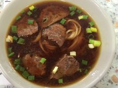 -桃源街正宗山东牛肉面