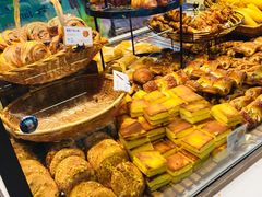 -巴黎贝甜(大宁国际商业广场店)