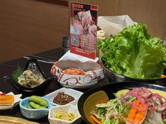 -山川小町·极番烧肉(新地假日广场店)