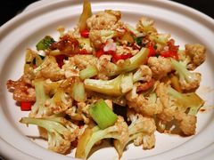 -鸽子侯·家宴·平价海鲜(市图书馆店)