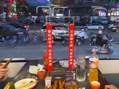 -路边边地标烧烤·川菜·小龙虾·音乐酒馆(良乡长虹店)