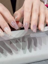 -丽心自助美甲美睫