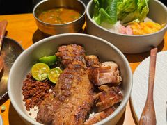 -SHAN山(前滩太古里店)