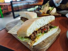 墨西哥风味牛小排配夏巴塔-魏斯理汉堡(西安沣东吾悦店)